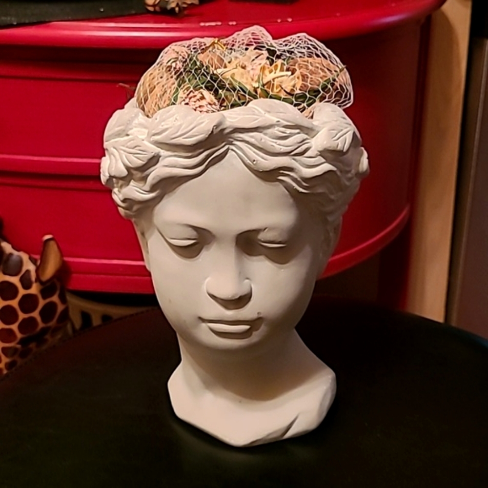 Goddess Fragrance/Planter Head
